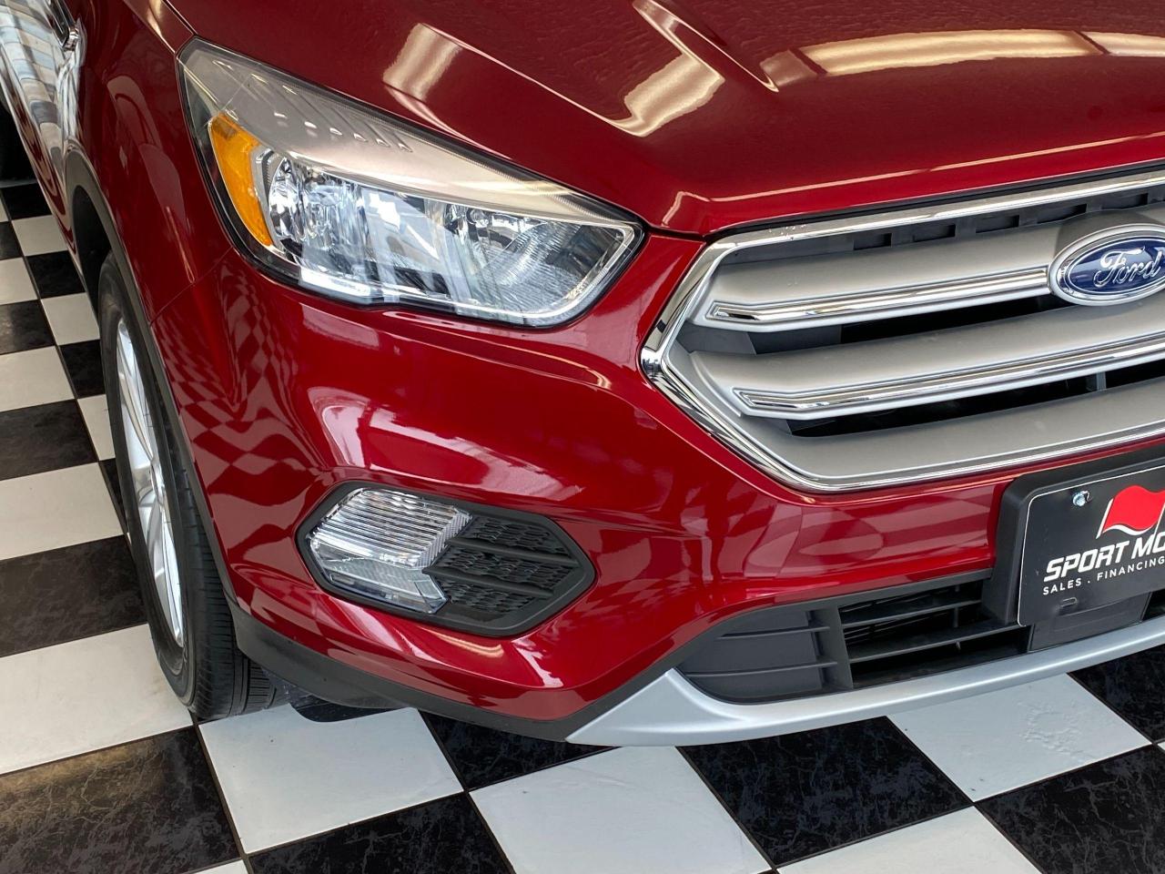 2018 Ford Escape SE 4WD+Adaptive Cruise+GPS+Apple Play+CLEAN CARFAX Photo108