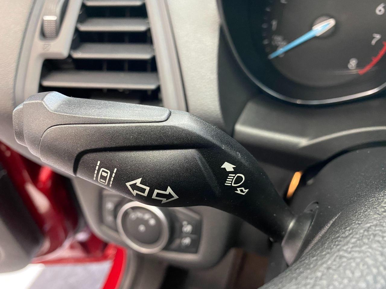 2018 Ford Escape SE 4WD+Adaptive Cruise+GPS+Apple Play+CLEAN CARFAX - Photo #51