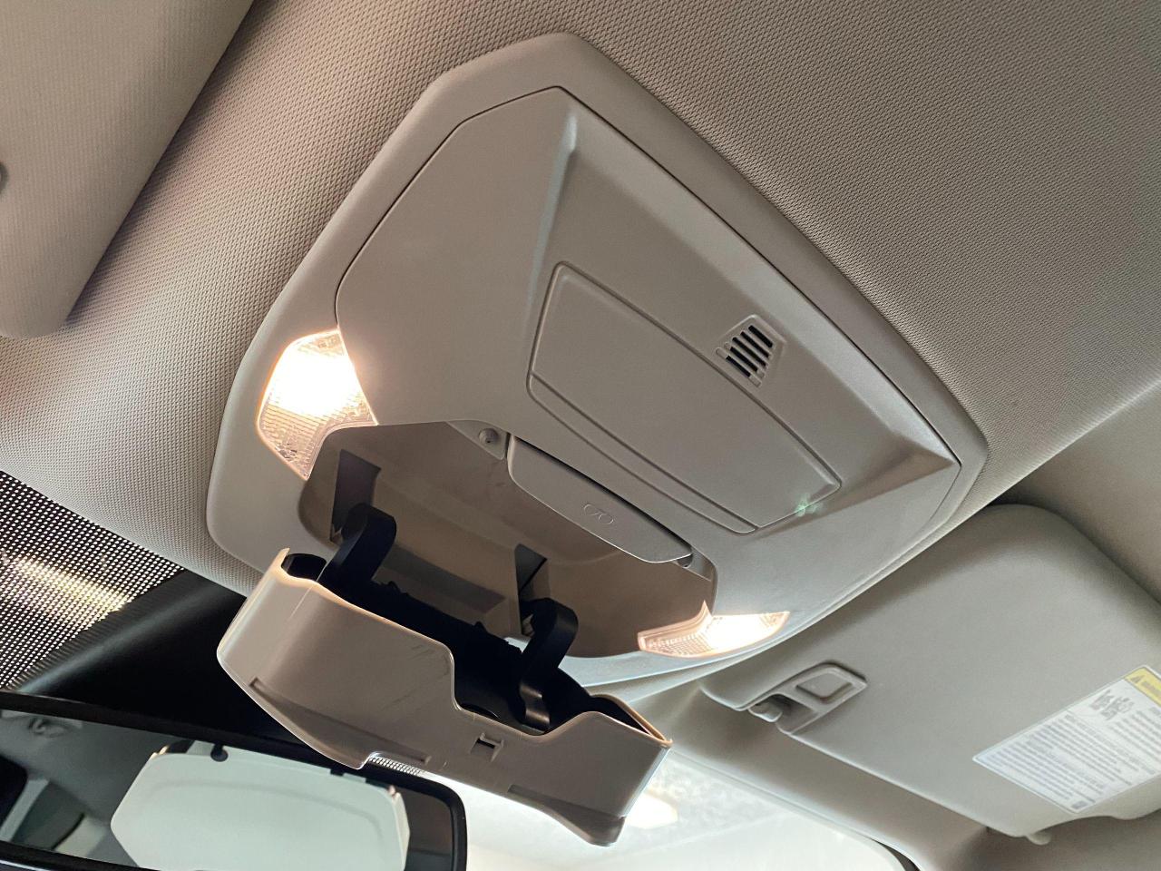 2018 Ford Escape SE 4WD+Adaptive Cruise+GPS+Apple Play+CLEAN CARFAX - Photo #55