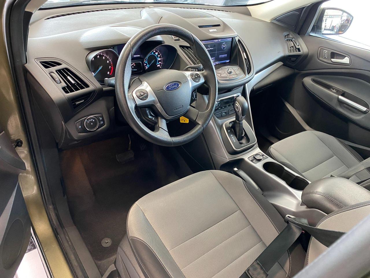2013 Ford Escape SE 4WD+Touch Screen+Heated Seats+CLEAN CARFAX - Photo #17