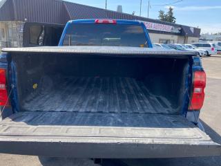 2017 Chevrolet Silverado 1500 4WD Crew Cab 143.5" Z71 SAFETY NO ACCIDENT - Photo #13