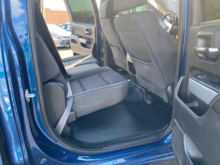 2017 Chevrolet Silverado 1500 4WD Crew Cab 143.5" Z71 SAFETY NO ACCIDENT - Photo #15