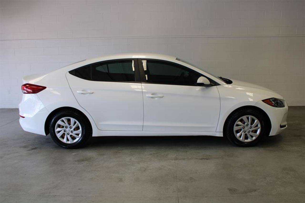 Used 2017 Hyundai Elantra Sedan WE APPROVE ALL CREDIT for sale in London, ON