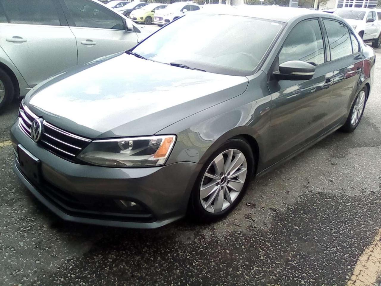 2015 Volkswagen Jetta TDI S 6M