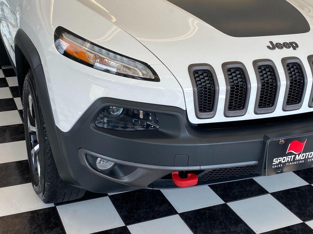 2015 Jeep Cherokee Trailhawk 4x4 V6+GPS+Camera+Bluetooth+CLEAN CARFAX - Photo #38