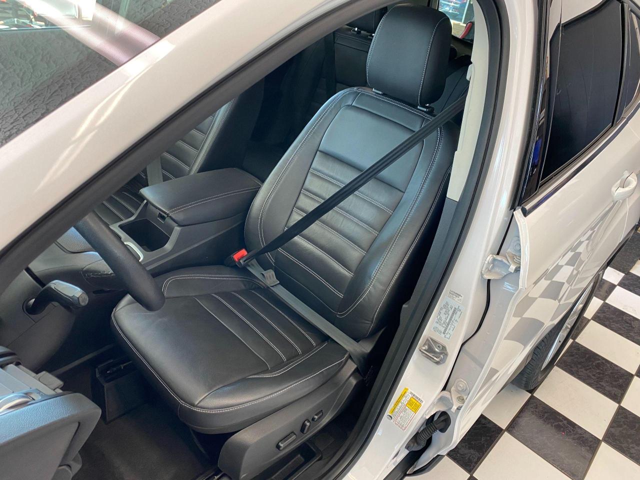 2018 Ford Escape SEL+Leather+GPS+Camera+ApplePlay+CLEAN CARFAX - Photo #22
