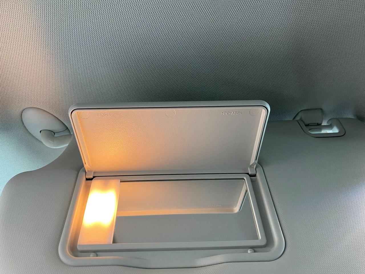 2018 Ford Escape SEL+Leather+GPS+Camera+ApplePlay+CLEAN CARFAX - Photo #47