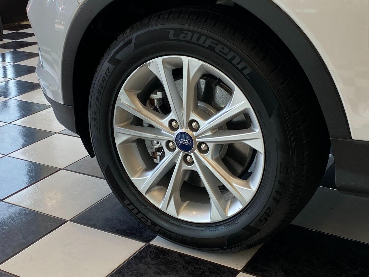 2018 Ford Escape SEL+Leather+GPS+Camera+ApplePlay+CLEAN CARFAX - Photo #54