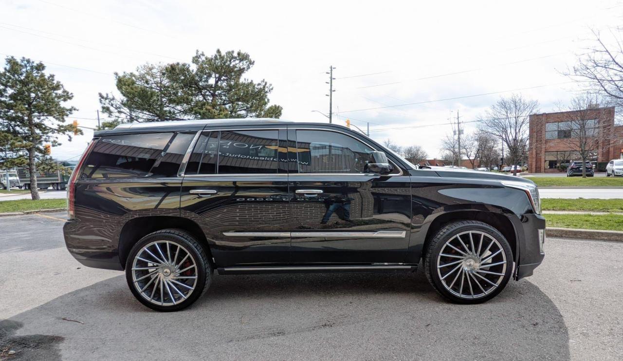 2016 Cadillac Escalade Premium Collection Photo2