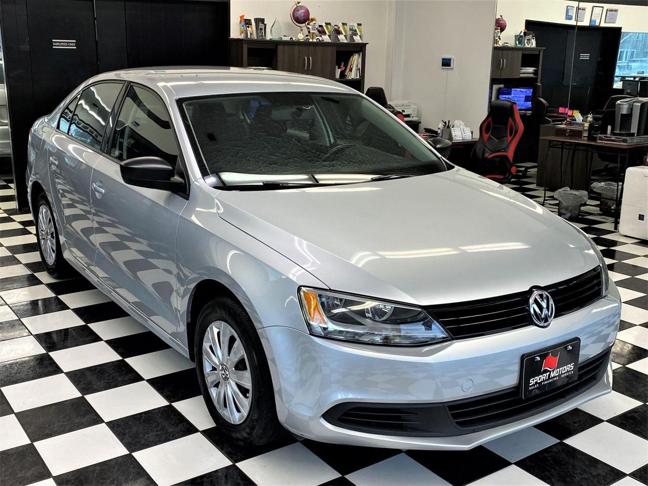 2013 Volkswagen Jetta Trendline+A/C+Heated Seats+New Brakes+CLEAN CARFAX Photo5