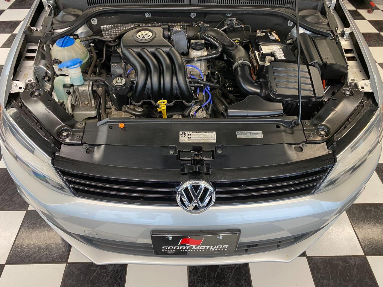 2013 Volkswagen Jetta Trendline+A/C+Heated Seats+New Brakes+CLEAN CARFAX Photo61