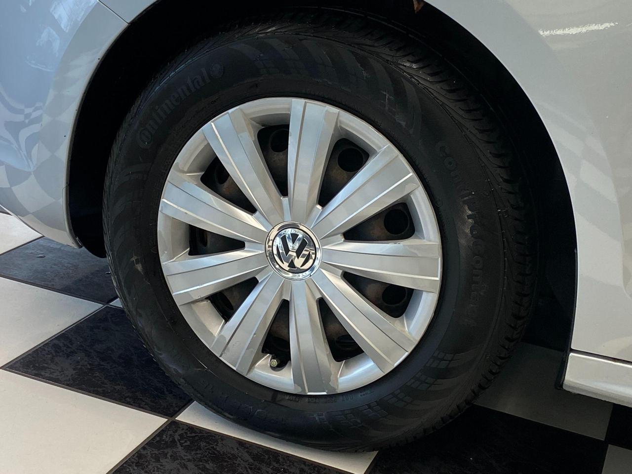 2013 Volkswagen Jetta Trendline+A/C+Heated Seats+New Brakes+CLEAN CARFAX Photo97