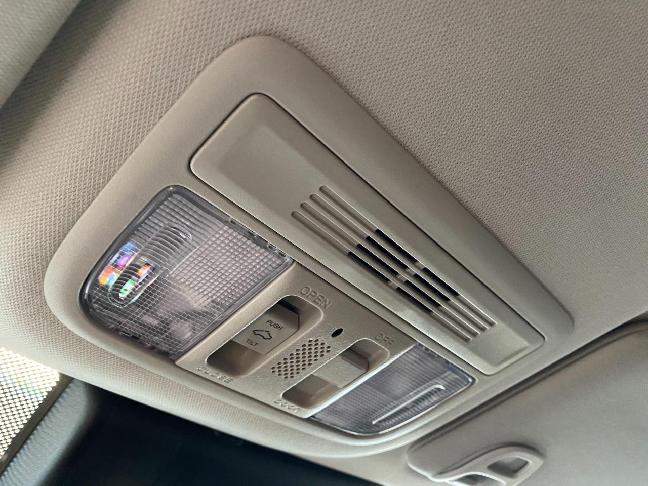 2019 Honda Civic Touring+Leather+Roof+WirelessCharging+CLEAN CARFAX - Photo #49