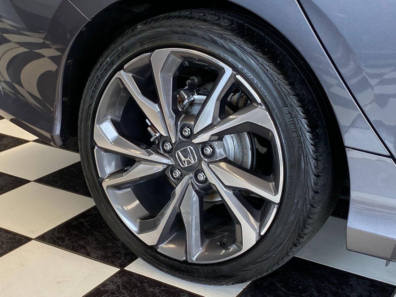 2019 Honda Civic Touring+Leather+Roof+WirelessCharging+CLEAN CARFAX - Photo #59