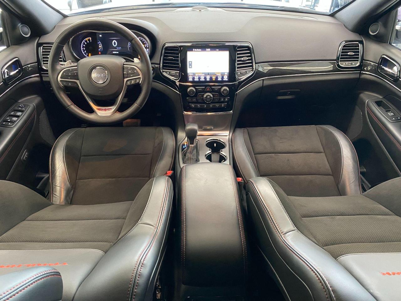 2020 Jeep Grand Cherokee Trailhawk 4x4 5.7L V8+VentedSeats+Roof+CLEANCARFAX - Photo #8