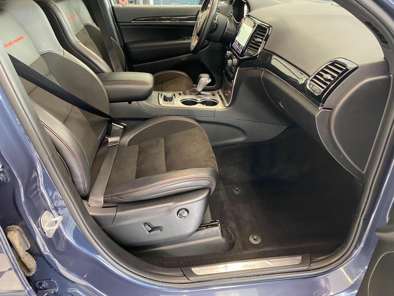 2020 Jeep Grand Cherokee Trailhawk 4x4 5.7L V8+VentedSeats+Roof+CLEANCARFAX - Photo #24