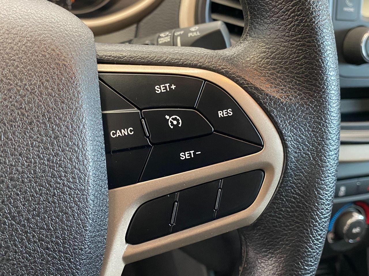 2018 Jeep Cherokee Sport+Camera+Bluetooth+New Tires+CLEAN CARFAX - Photo #49