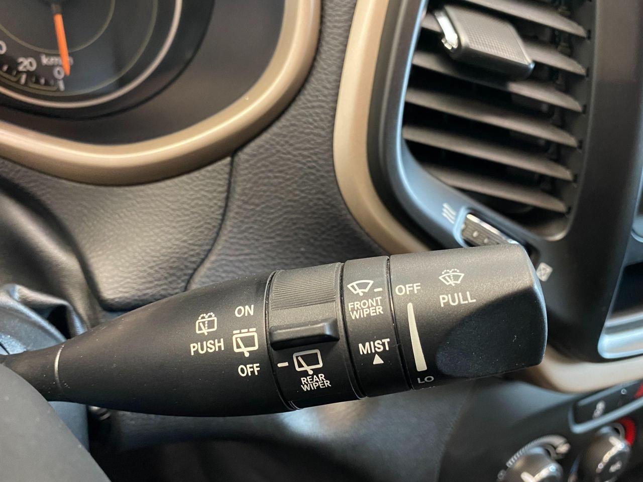 2018 Jeep Cherokee Sport+Camera+Bluetooth+New Tires+CLEAN CARFAX - Photo #50