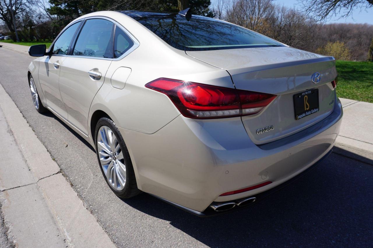 2015 Hyundai Genesis 5.0 ULTIMATE / CLASSY COMBO / EXECUTIVE SALOON Photo2