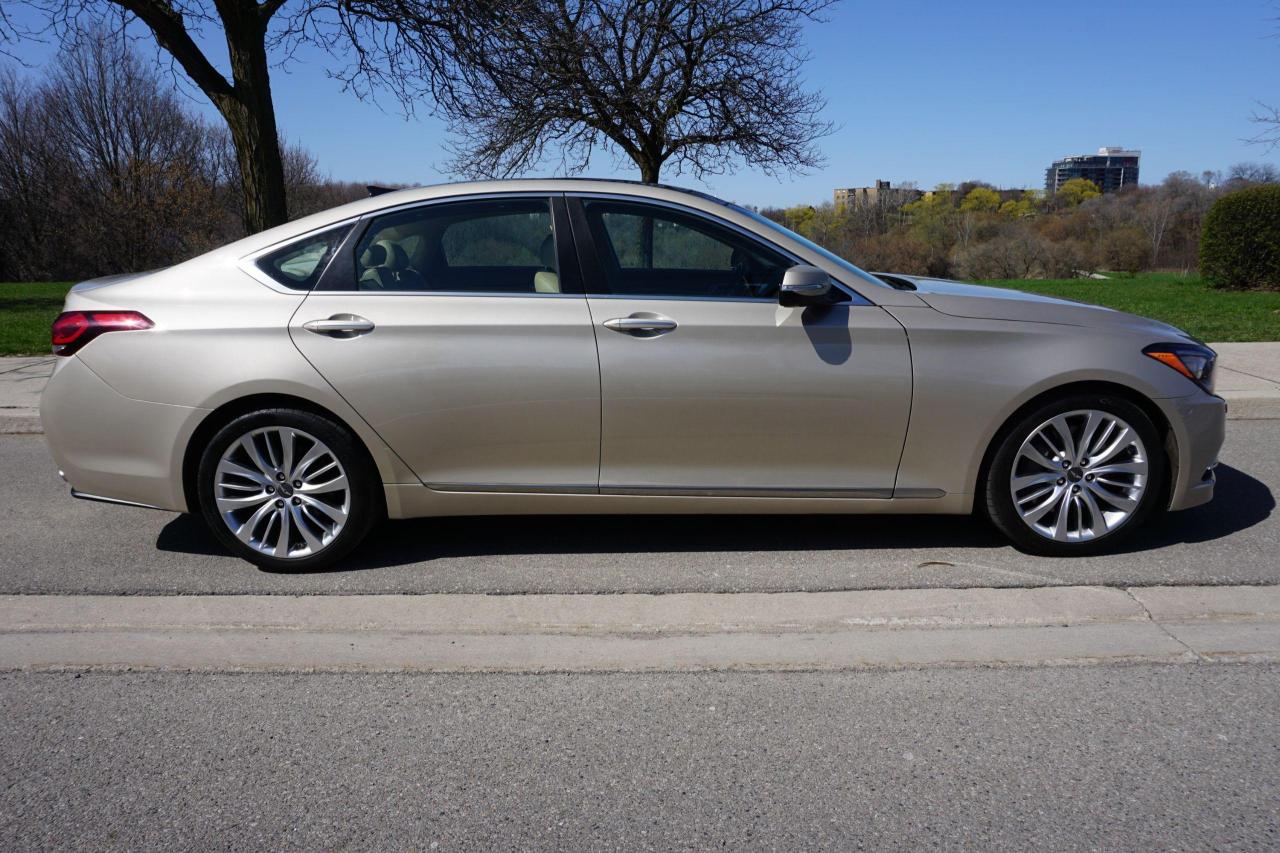 2015 Hyundai Genesis 5.0 ULTIMATE / CLASSY COMBO / EXECUTIVE SALOON Photo4