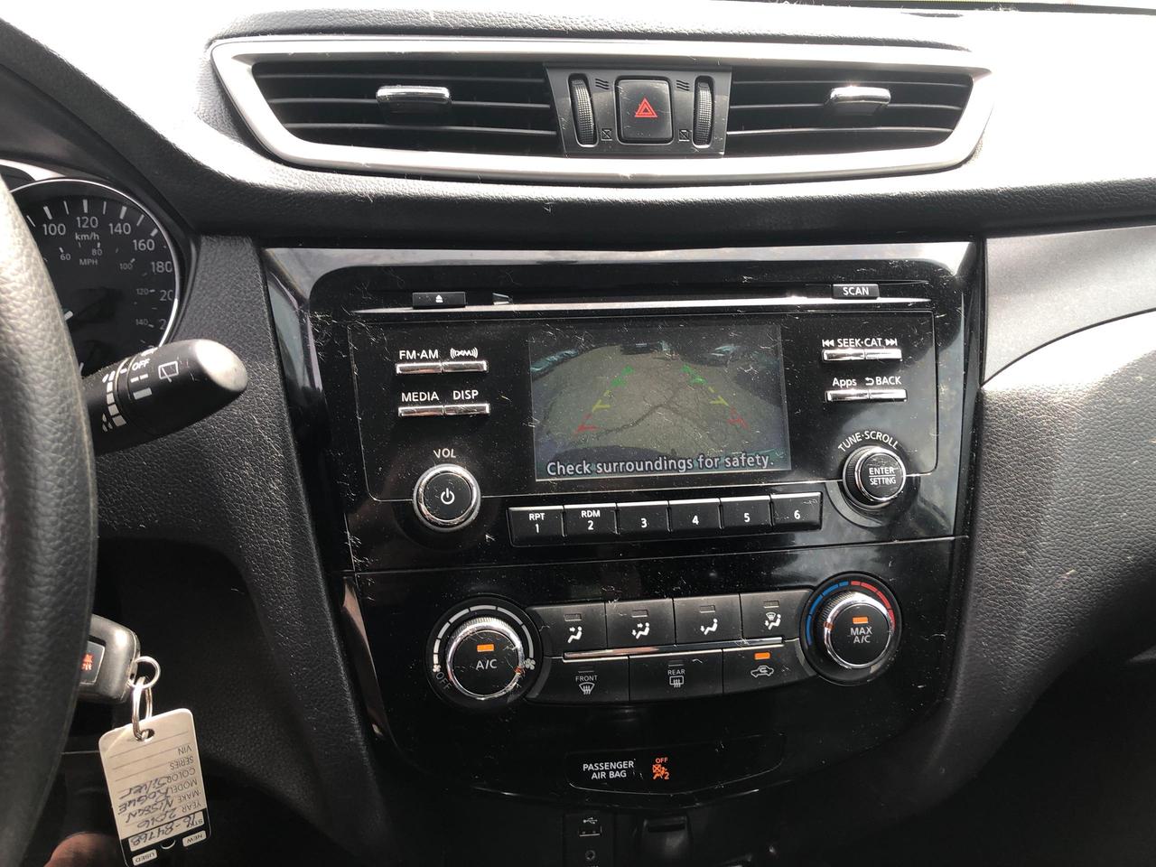2016 Nissan Rogue S Photo