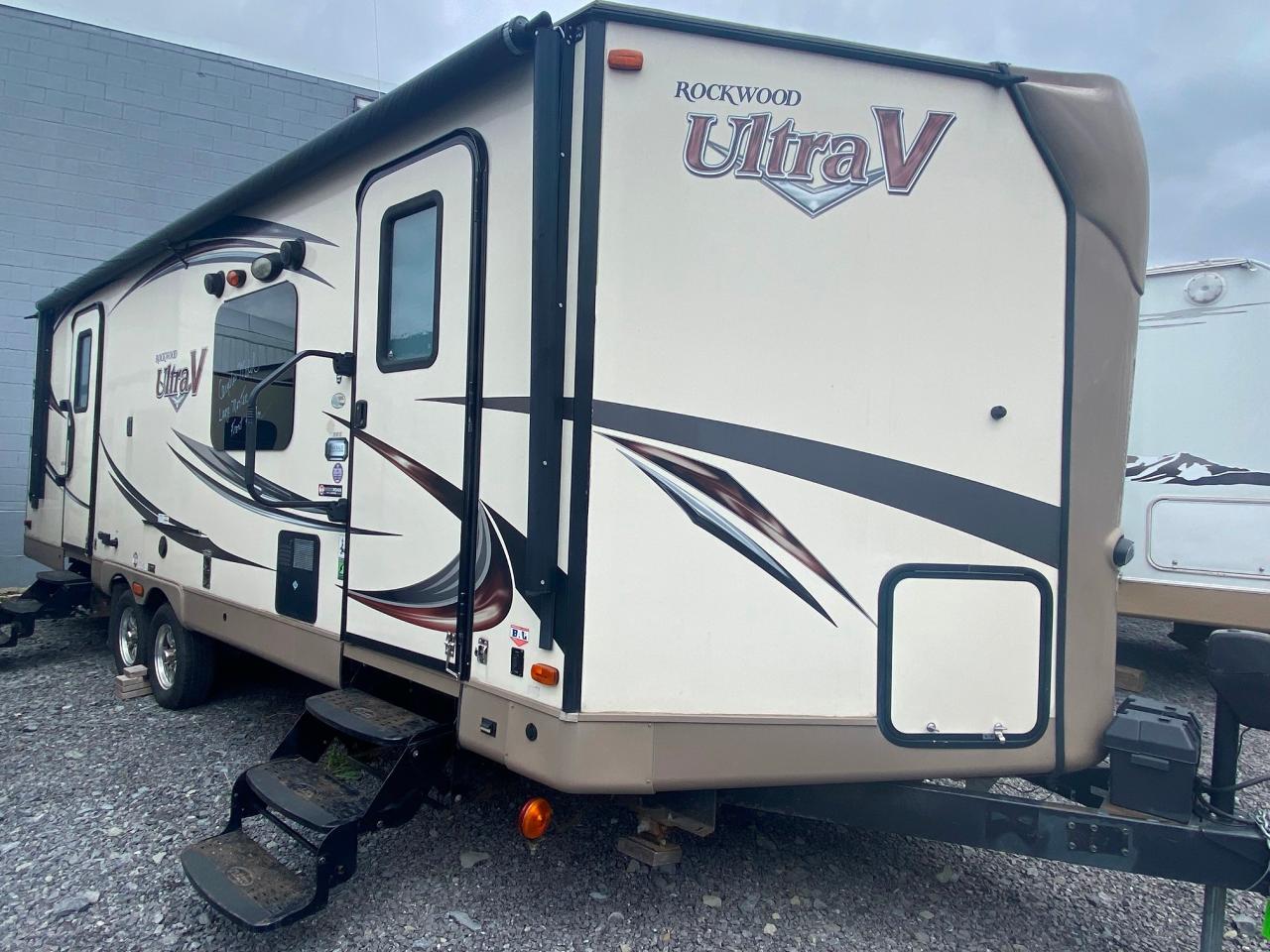 2016 Rockwood Ultra-Lite 2618VS Just In! Emerald Edition