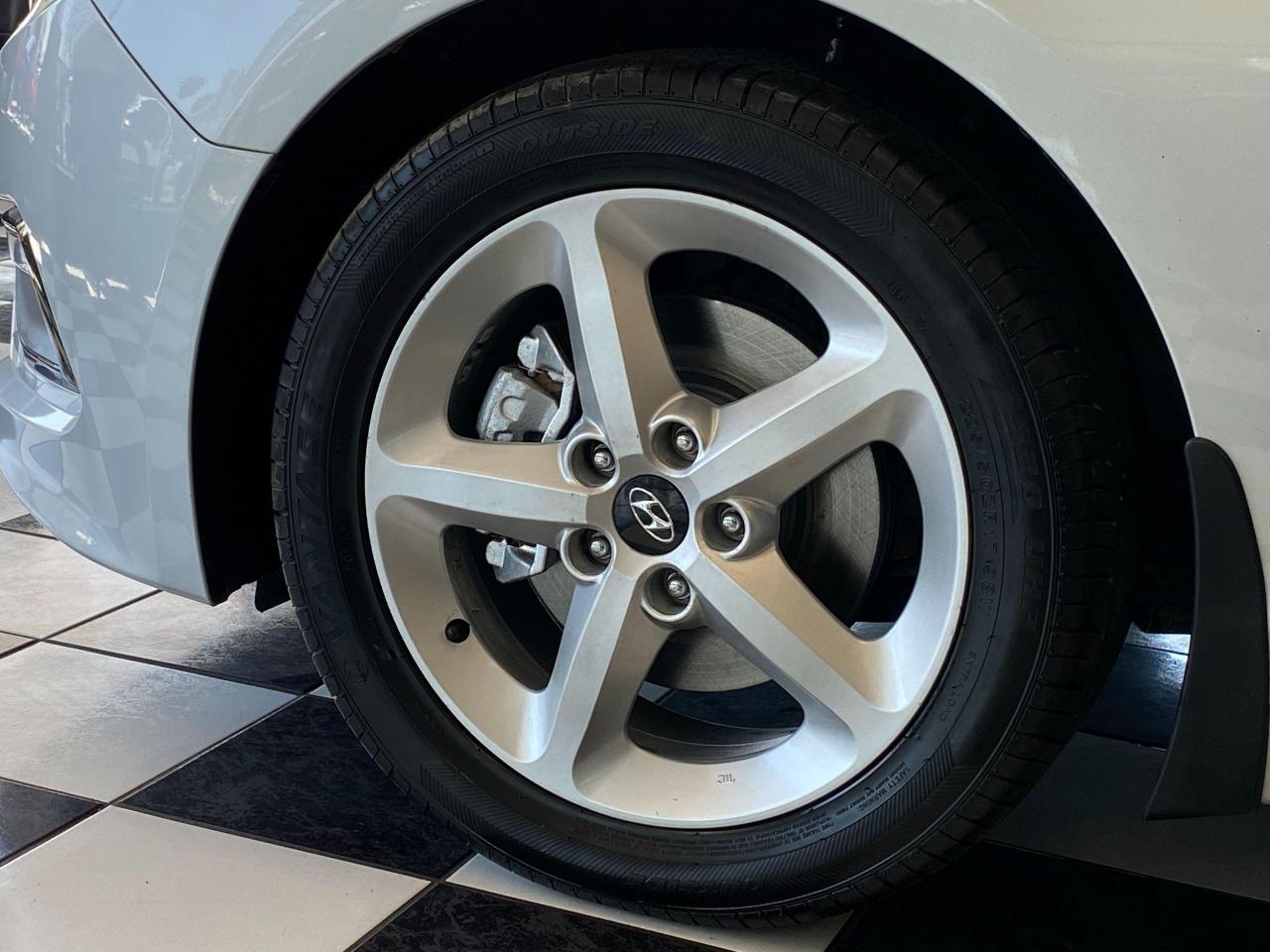 2015 Hyundai Sonata GLS+New Brakes+Heated Seats+Camera+CLEAN CARFAX Photo51