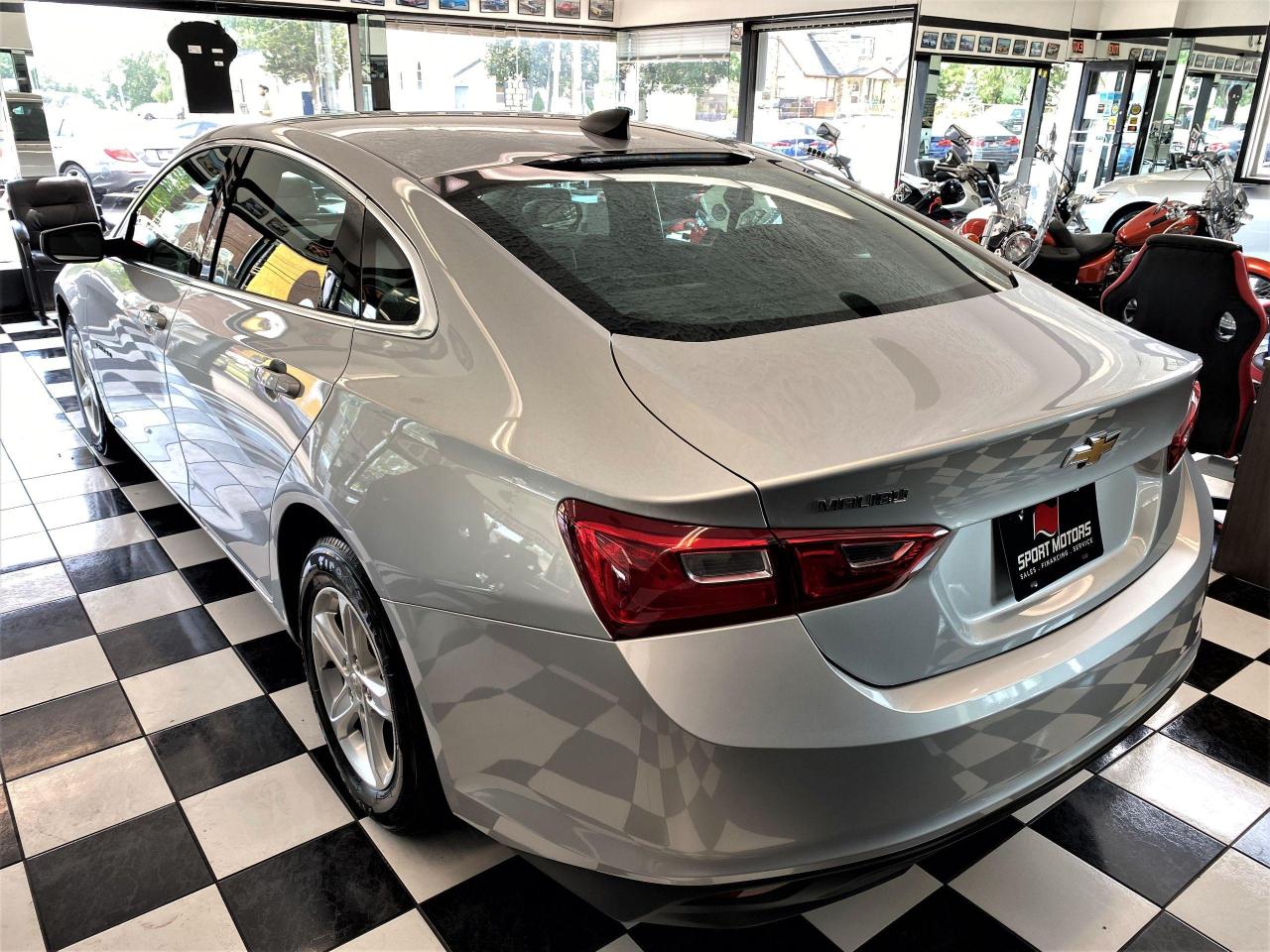 2019 Chevrolet Malibu LS+Apple Play *ONLY 4000 KMs* LIKE NEW+WeatherTECH - Photo #2