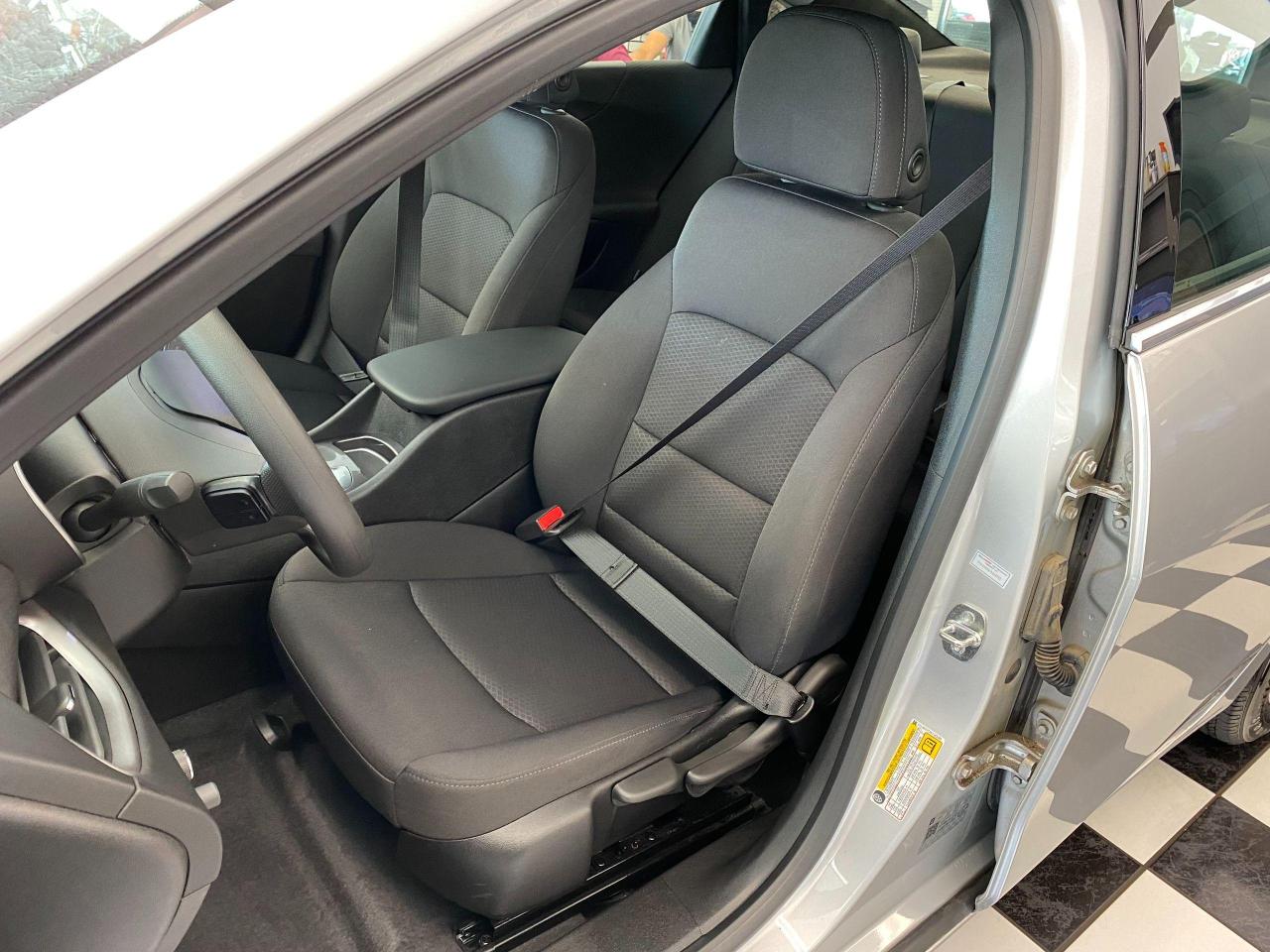 2019 Chevrolet Malibu LS+Apple Play *ONLY 4000 KMs* LIKE NEW+WeatherTECH - Photo #17