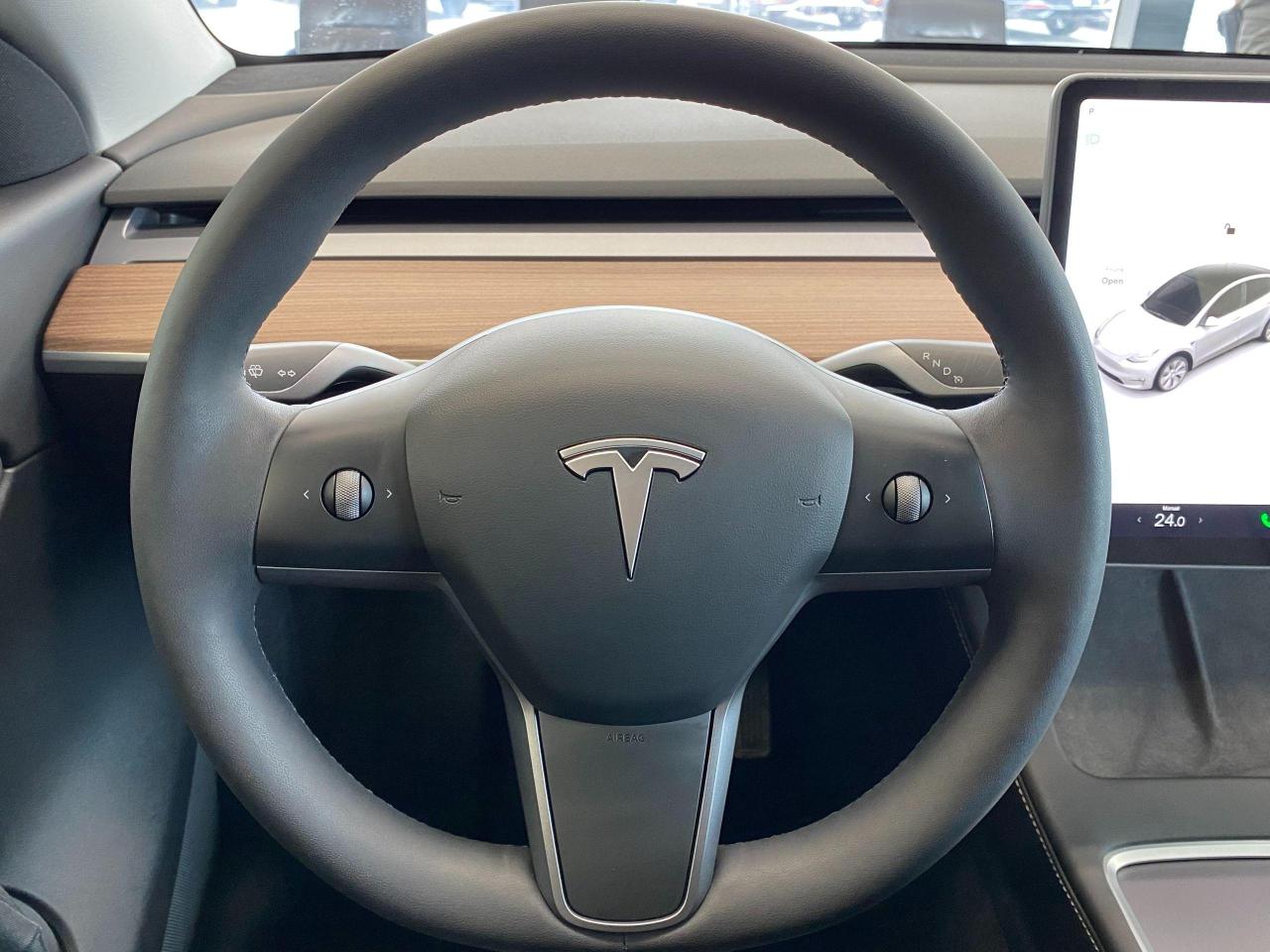 2022 Tesla Model Y Long Range AWD+7 PASS+Full Self Driving $10,600 - Photo #9