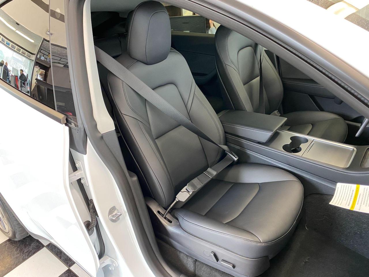2022 Tesla Model Y Long Range AWD+7 PASS+Full Self Driving $10,600 - Photo #23