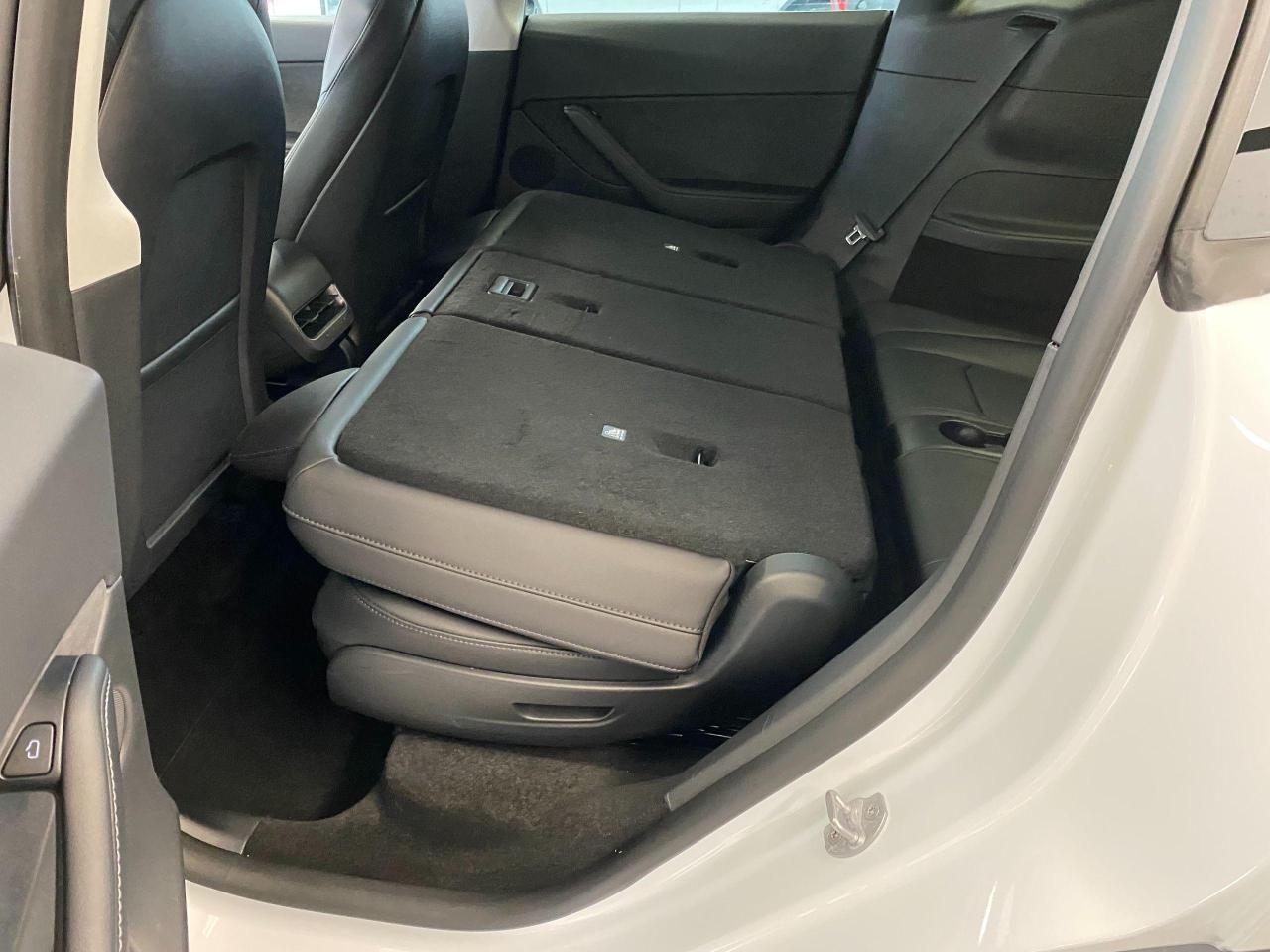 2022 Tesla Model Y Long Range AWD+7 PASS+Full Self Driving $10,600 - Photo #26