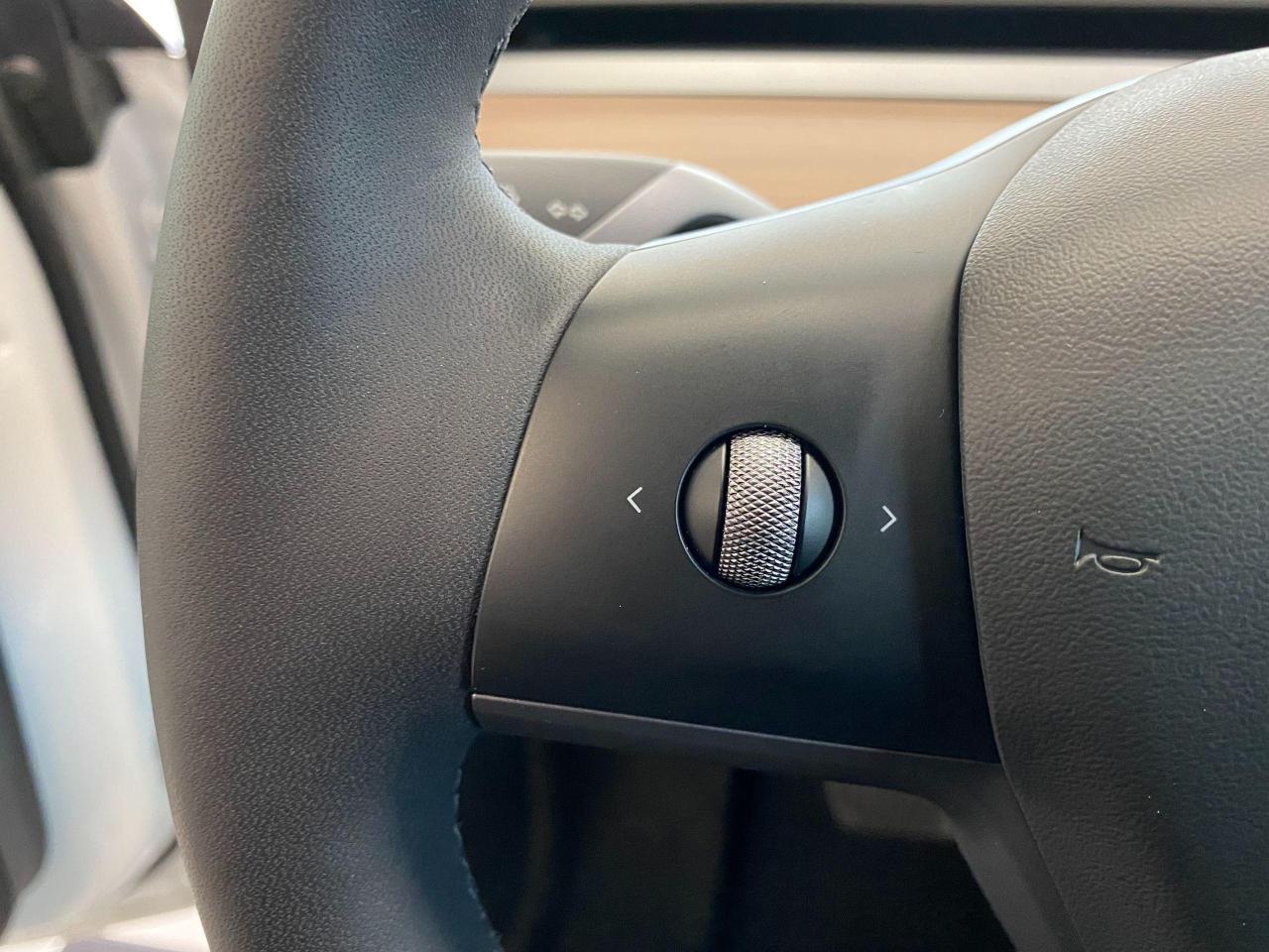 2022 Tesla Model Y Long Range AWD+7 PASS+Full Self Driving $10,600 - Photo #50
