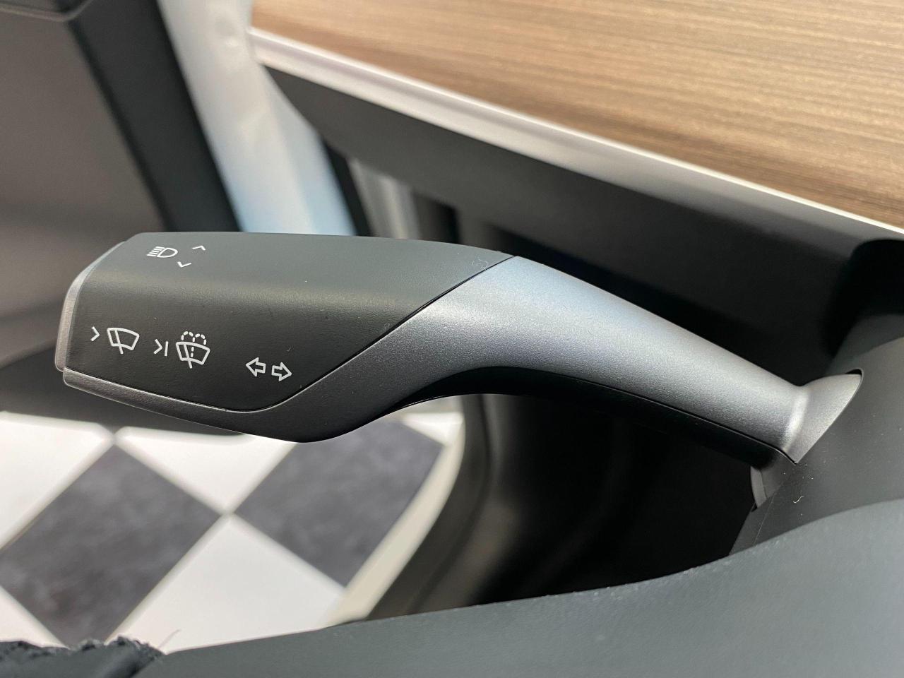 2022 Tesla Model Y Long Range AWD+7 PASS+Full Self Driving $10,600 - Photo #52