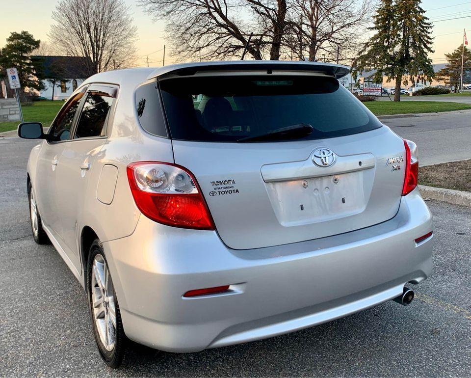 2011 Toyota Matrix XR - Photo #10