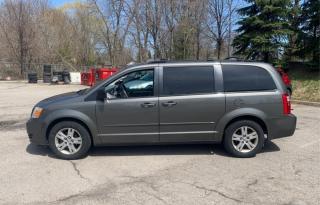 Used 2010 Dodge Grand Caravan SE *Sto N Go/Runs & Drives Excellent* for sale in Hamilton, ON