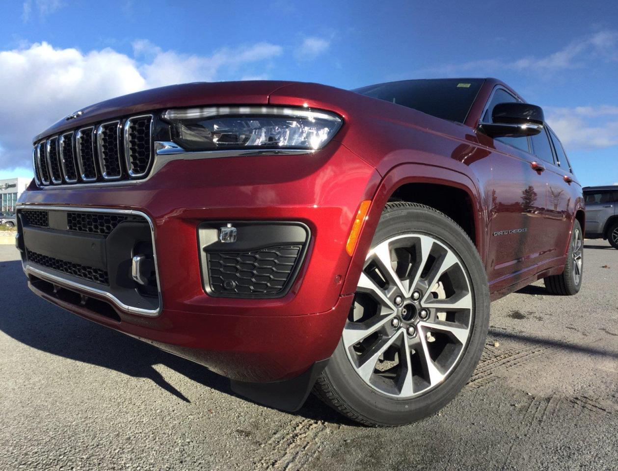 2021 Jeep Grand Cherokee L Overland Photo2