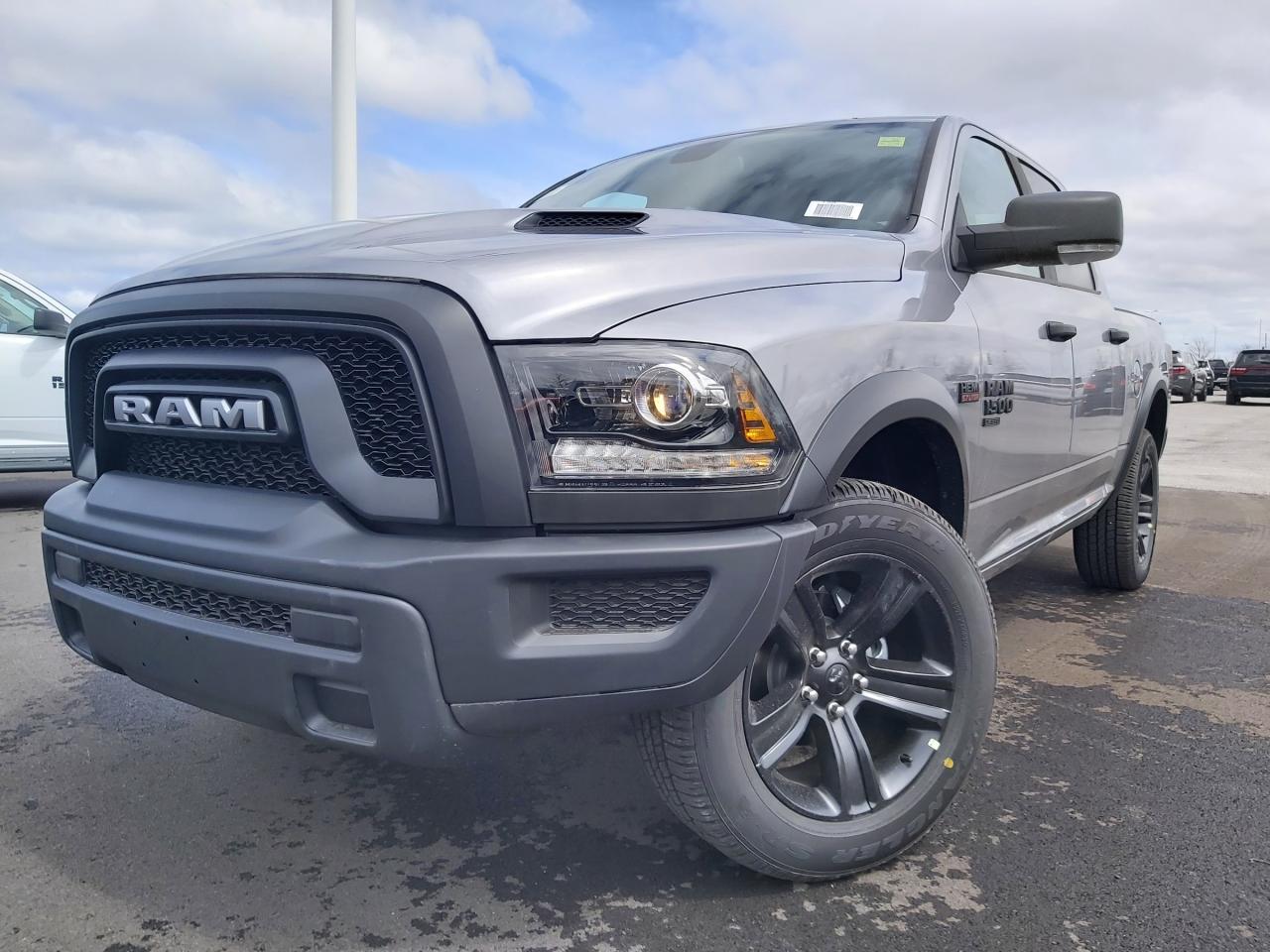 2022 RAM 1500 Classic SLT Photo2
