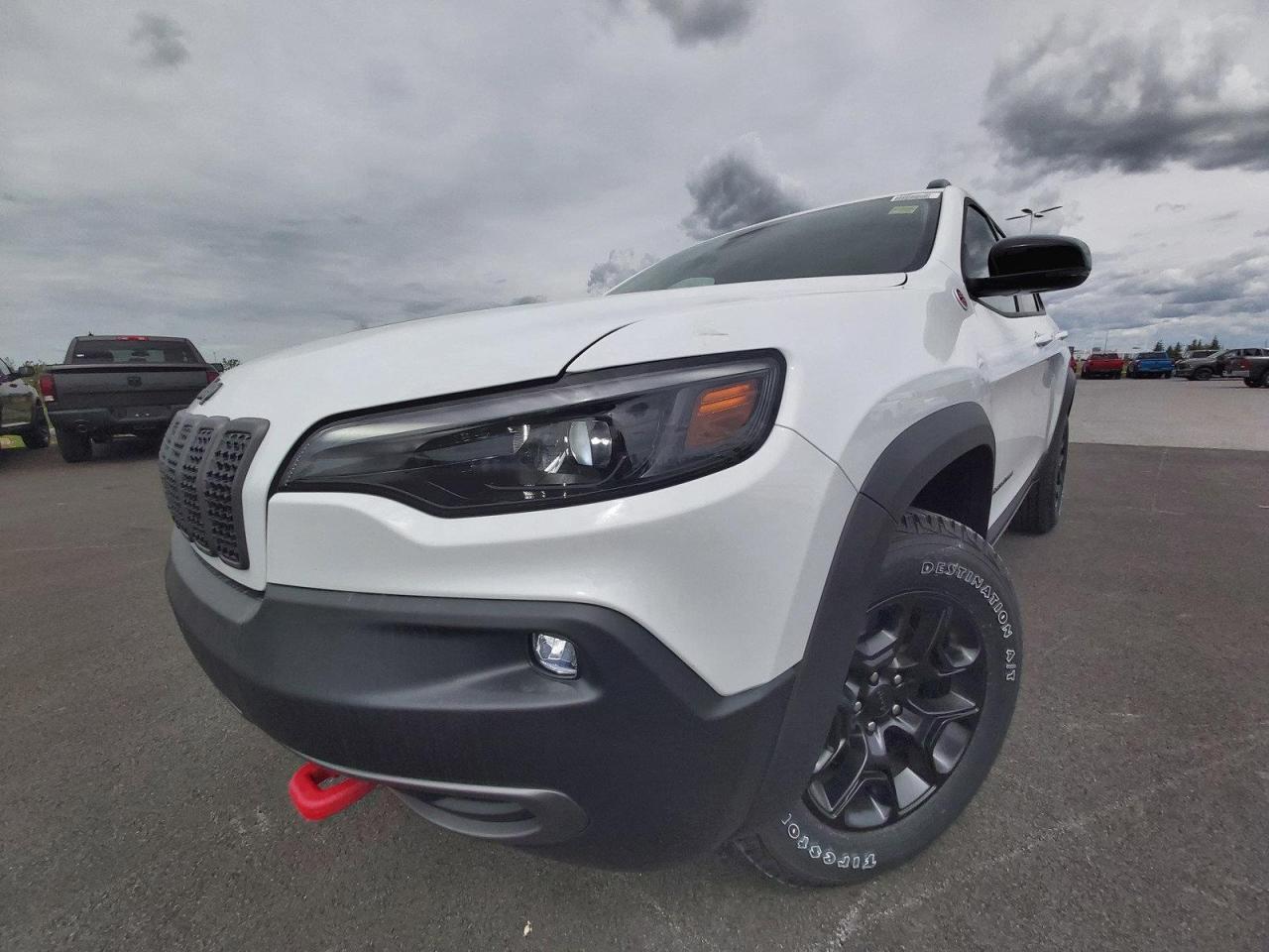 2022 Jeep Cherokee Trailhawk Photo2