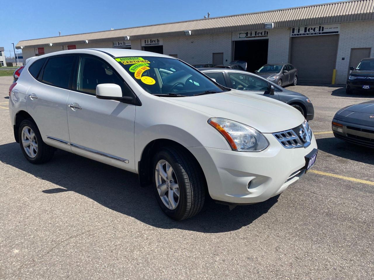 2011 Nissan Rogue S - Photo #2