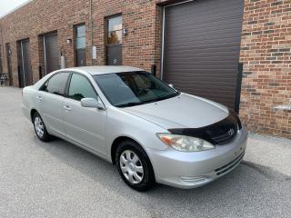 Used 2004 Toyota Camry LE - 4 CYLINDER - FULLY EQUIPPED - ONLY $1,990!! for sale in Toronto, ON
