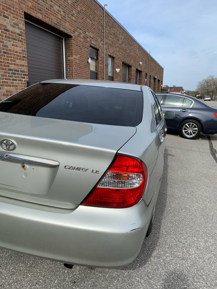 2004 Toyota Camry LE - 4 CYLINDER - FULLY EQUIPPED - Photo #16