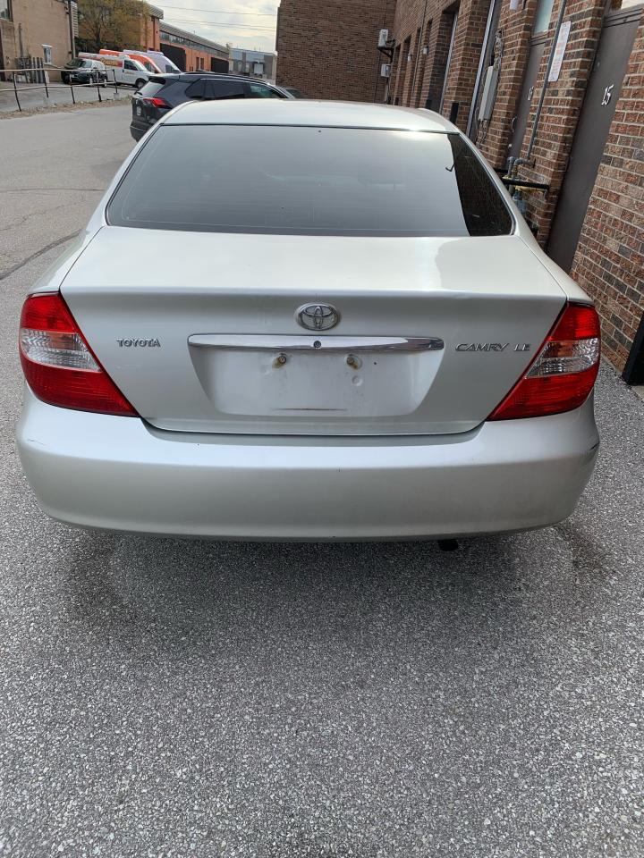 2004 Toyota Camry LE - 4 CYLINDER - FULLY EQUIPPED - Photo #8