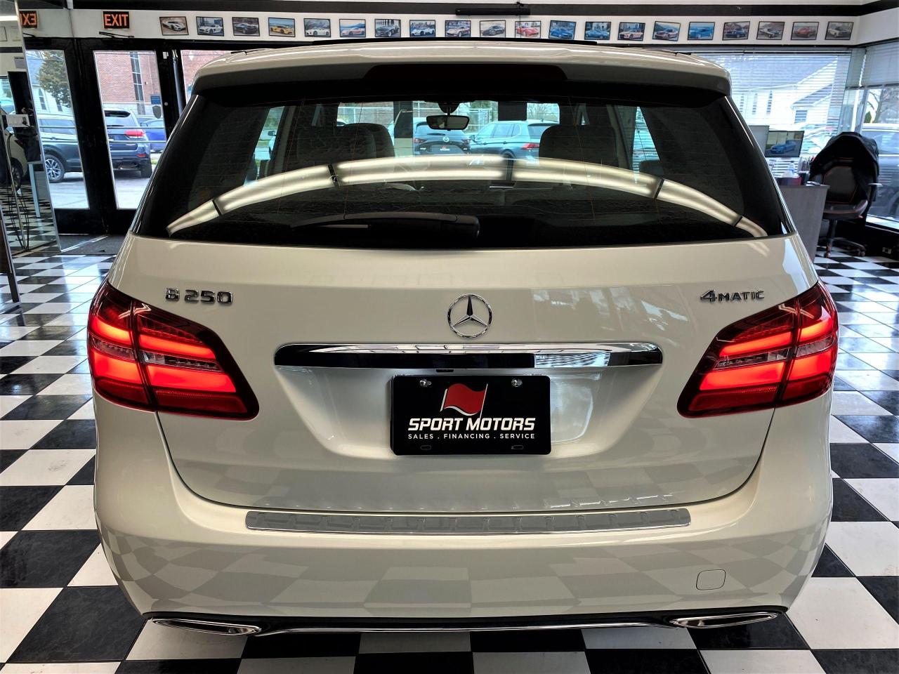 2018 Mercedes-Benz B-Class B250 4MATIC+Xenons+ApplePlay+Roof+GPS+CLEAN CARFAX Photo76