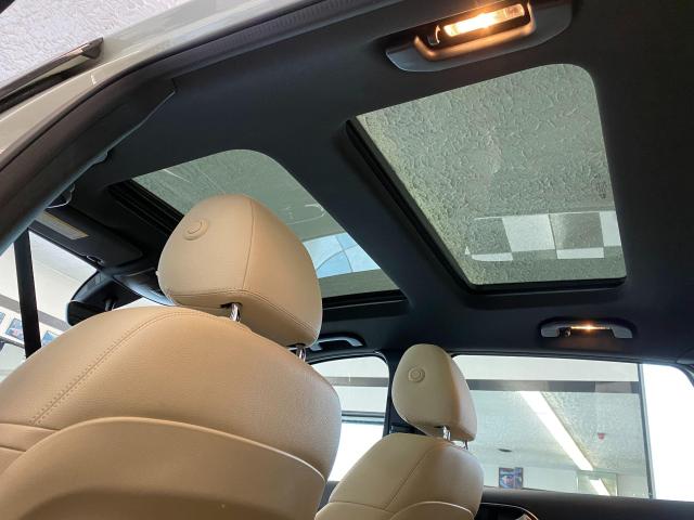 2018 Mercedes-Benz B-Class B250 4MATIC+Xenons+ApplePlay+Roof+GPS+CLEAN CARFAX Photo11