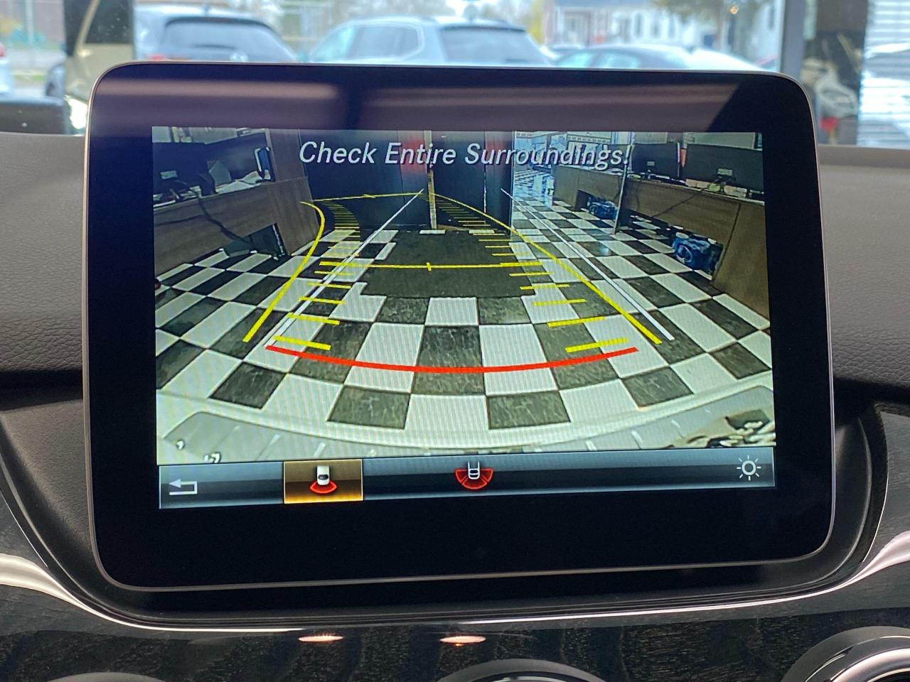 2018 Mercedes-Benz B-Class B250 4MATIC+Xenons+ApplePlay+Roof+GPS+CLEAN CARFAX Photo85