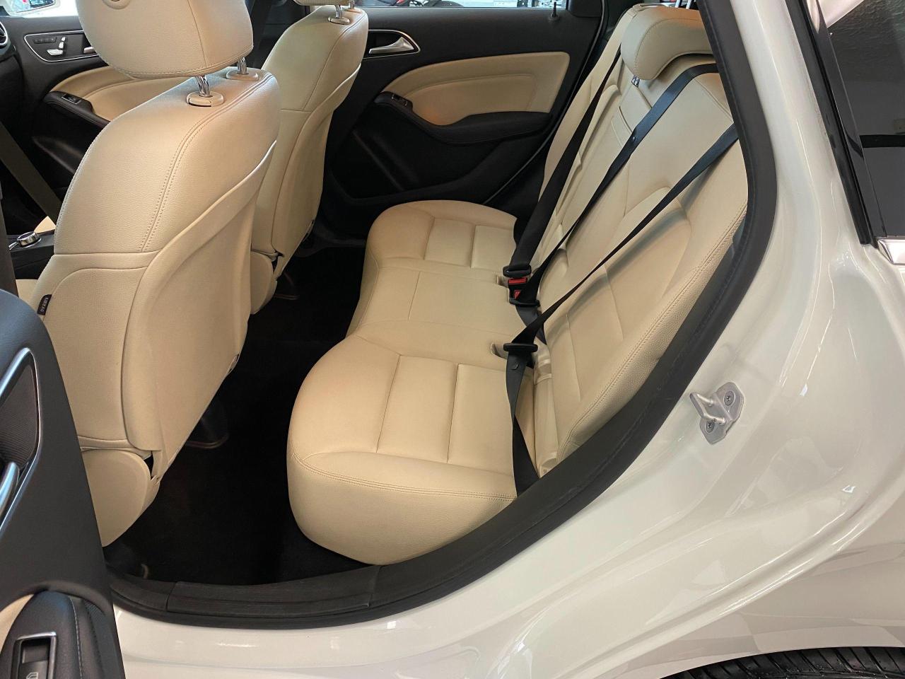 2018 Mercedes-Benz B-Class B250 4MATIC+Xenons+ApplePlay+Roof+GPS+CLEAN CARFAX Photo99