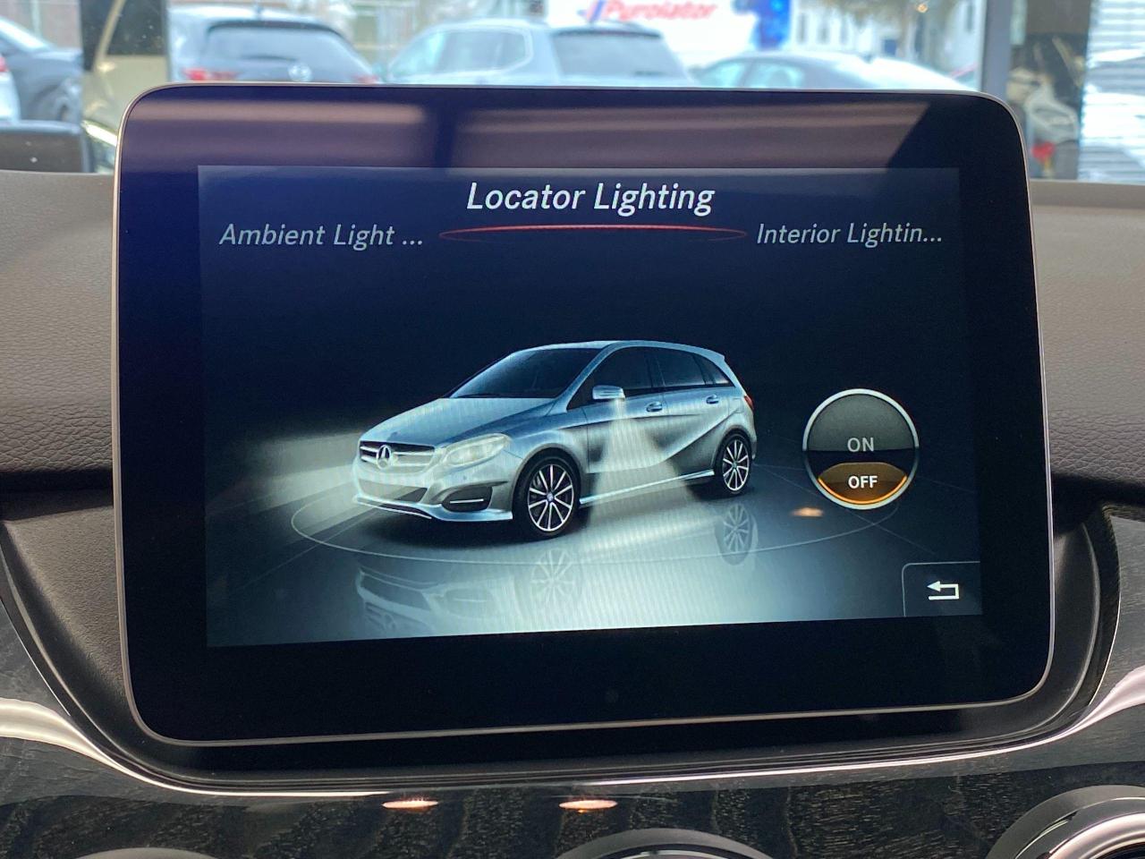 2018 Mercedes-Benz B-Class B250 4MATIC+Xenons+ApplePlay+Roof+GPS+CLEAN CARFAX Photo112