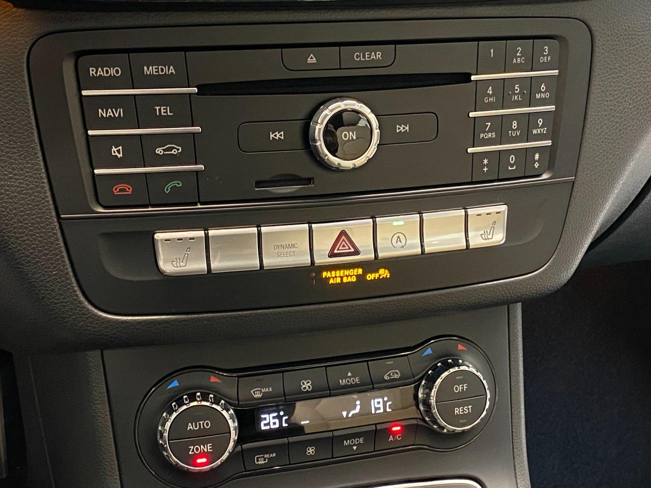 2018 Mercedes-Benz B-Class B250 4MATIC+Xenons+ApplePlay+Roof+GPS+CLEAN CARFAX Photo115