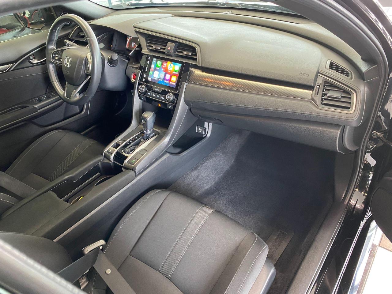 2018 Honda Civic Sport Hatch Turbo+Roof+Lane Keep+CLEAN CARFAX - Photo #21